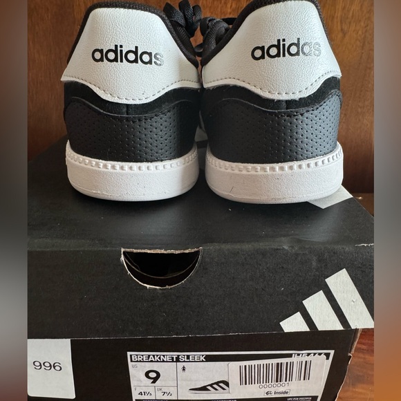 Adidas Breaknet Sleek Sneakers Black White Women’s US 9 Suede Cloudfoam Plus